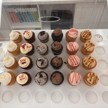 Edda's Cake Designs - Bakeries Near Me - Miami, Florida Edda's Cake Designs - Bakeries Near Me - Miami, Florida