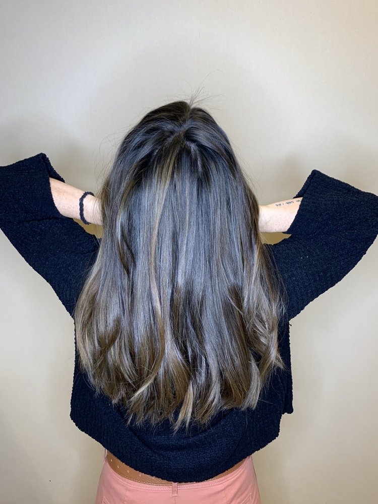 GREEN TANGERINE SPA & SALON Hair Salon at 238 Patriot Pl, Foxboro