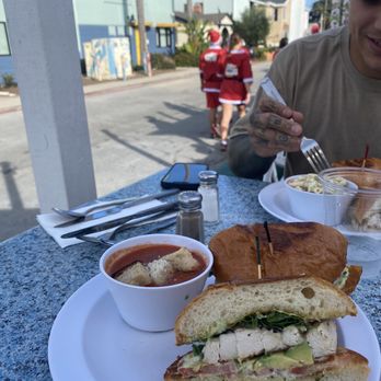 Olive Cafe - California Chicken Sandwich - Breakfast & Brunch Near Me - San Diego, California