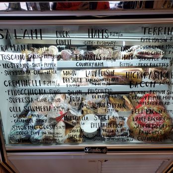 Belmont Butchery - Bacon case - Meat Shops Near Me - Richmond, Virginia