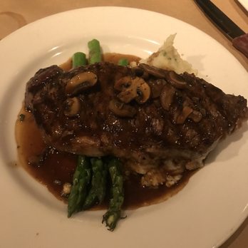 Tarpy's Roadhouse - New American Near Me - Monterey, California