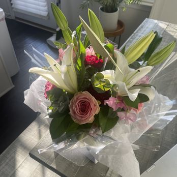 Fleur de Lis Florist - In the mood - Florists Near Me - Baltimore, Maryland Fleur de Lis Florist - In the mood - Florists Near Me - Baltimore, Maryland