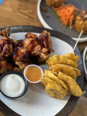 Aqua Bar and Grill by null