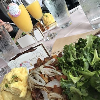 Maple Ave Restaurant - Bridal shower brunch - Modern European Near Me - Vienna, Virginia Maple Ave Restaurant - Bridal shower brunch - Modern European Near Me - Vienna, Virginia