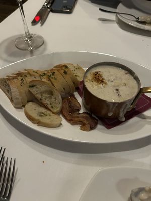 The Reluctant Panther Inn & Restaurant by null