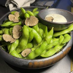 NEO - Edamame with truffles