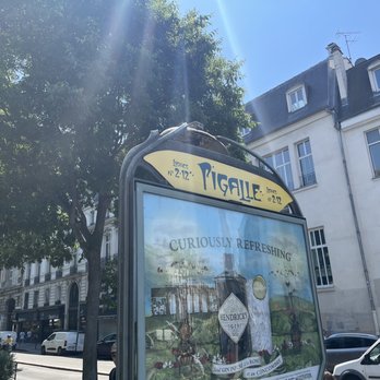 Bouillon Pigalle - Oû est le metro? - French Near Me - Paris, 75 Bouillon Pigalle - Oû est le metro? - French Near Me - Paris, 75