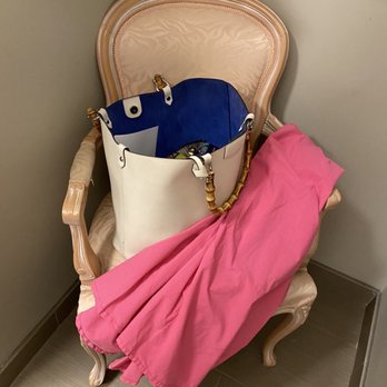 Dr. Raymond Wayne Whitted, MD - Pink gown pink chair - Obstetricians & Gynecologists Near Me - Miami, Florida Dr. Raymond Wayne Whitted, MD - Pink gown pink chair - Obstetricians & Gynecologists Near Me - Miami, Florida