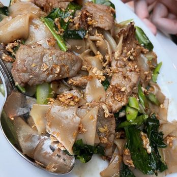 Noble Thai - 41. Pad See-Iew - Thai Near Me - Chicago, Illinois