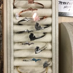 Abundant Living Gallery & Gifts