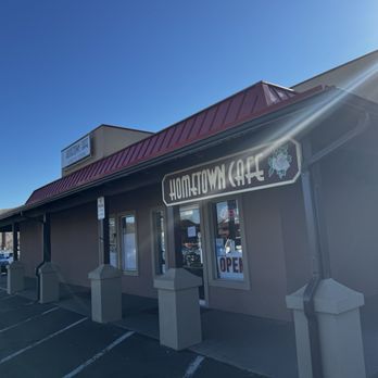 Hometown Cafe - North on Lemon Dr - Breakfast & Brunch Near Me - Reno, Nevada