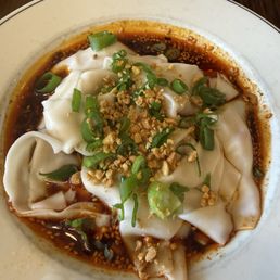 Spicy wontons