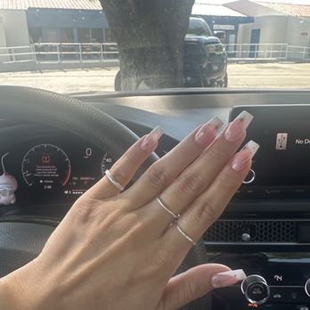 Dazz Nails and Spa - Nail Salons Near Me - Placentia, California