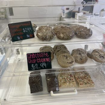 Sweet Fix Creamery - Desserts Near Me - Bakersfield, California