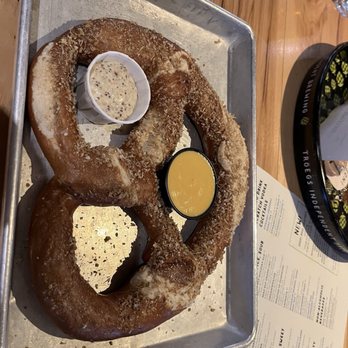 Tröegs Brewing Company - Beer pretzel... mustard really has a kick! - Breweries Near Me - Hershey, Pennsylvania Tröegs Brewing Company - Beer pretzel... mustard really has a kick! - Breweries Near Me - Hershey, Pennsylvania