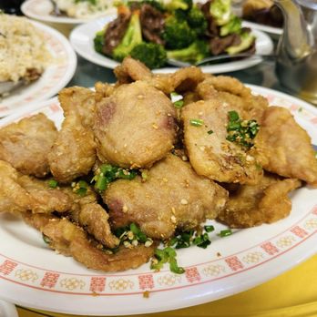 Au's Garden Chinese Restaurant - Salt and pepper pork - Chinese Near Me - Honolulu, Hawaii Au's Garden Chinese Restaurant - Salt and pepper pork - Chinese Near Me - Honolulu, Hawaii