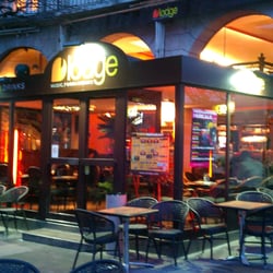 Le Colonial Café