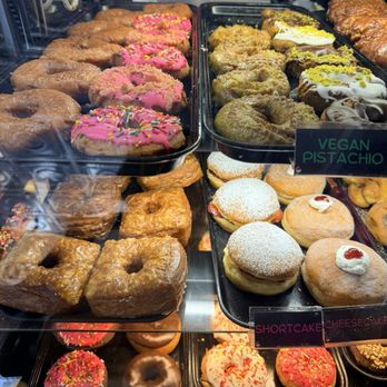 Cake Among Us - Desserts Near Me - Rancho Cucamonga, California