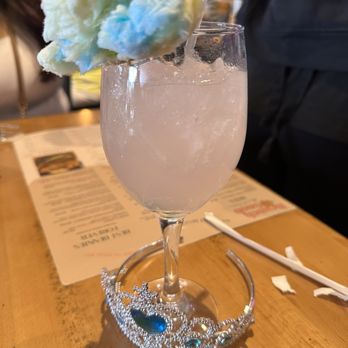 Brunch Snob - Princess cocktail comes with a crown - Breakfast & Brunch Near Me - Phoenix, Arizona Brunch Snob - Princess cocktail comes with a crown - Breakfast & Brunch Near Me - Phoenix, Arizona