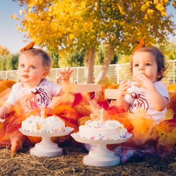 Ponic Photography - Cake Smash - Session Photography Near Me - Albuquerque, New Mexico Ponic Photography - Cake Smash - Session Photography Near Me - Albuquerque, New Mexico