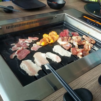 GUO - Maso na grilu - Asian Fusion Near Me - Prague, Puerto Rico