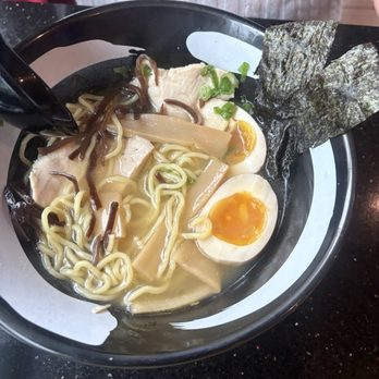 Maguro House - Chicken ramen - Japanese Near Me - Toronto, Ontario Maguro House - Chicken ramen - Japanese Near Me - Toronto, Ontario