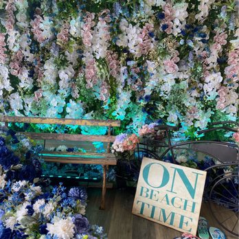 Flowers and Events by Dani - Party & Event Planning Near Me - San Bruno, California Flowers and Events by Dani - Party & Event Planning Near Me - San Bruno, California