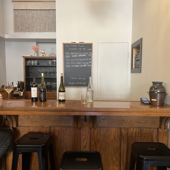 Central Coast Wines - Wine tasting offering - Beer, Wine & Spirits Near Me - San Luis Obispo, California Central Coast Wines - Wine tasting offering - Beer, Wine & Spirits Near Me - San Luis Obispo, California