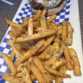 KC's Classic Burger Bar - Garlic-Parmesan Fries and Burger - New American Near Me - North Attleboro, Massachusetts