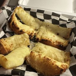 Garlic cheese bread Garlic cheese bread