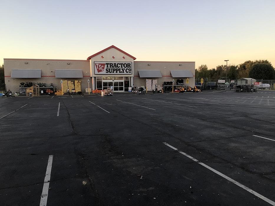 TRACTOR SUPPLY 3480 Hwy 412 E, Siloam Springs, Arkansas Pet Stores