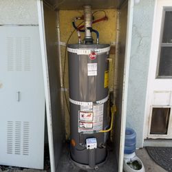 J & M Plumbers - Just removed and replaced a 40 gallon rheem water heater.