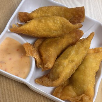 Bo’s Kitchen - Crispy chicken wonton - Chicken Wings Near Me - Honolulu, Hawaii