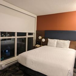 WorldMark Vancouver - The Canadian - Master Bedroom