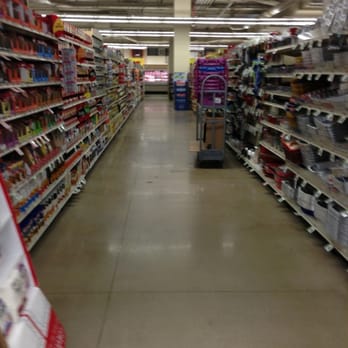 Giant - Spacious and clean - Grocery Near Me - Washington, DC, District of Columbia