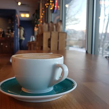 Vellichor Coffee Roasters - Latte - Coffee & Tea Near Me - Golden, Colorado