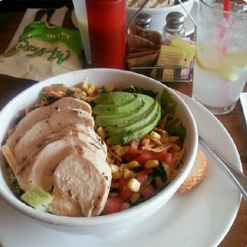 Vees Cafe - Salad - Breakfast & Brunch Near Me - Los Angeles, California Vees Cafe - Salad - Breakfast & Brunch Near Me - Los Angeles, California
