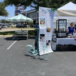 Alamo Heights Farmers Market - Pinto de Mel , Brazilian bakery.