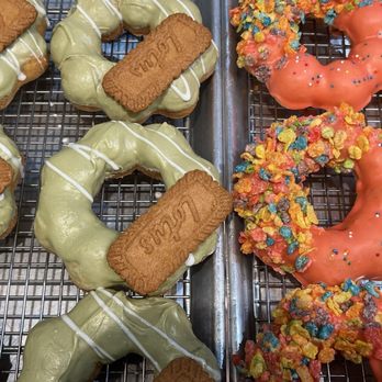 99 Ranch Market - Very creative on their donuts and design, not sugary and sweet like other donut shops - Seafood Markets Near Me - Chandler, Arizona 99 Ranch Market - Very creative on their donuts and design, not sugary and sweet like other donut shops - Seafood Markets Near Me - Chandler, Arizona
