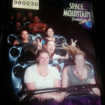 Space Mountain - Amusement Parks Near Me - Anaheim, California Space Mountain - Amusement Parks Near Me - Anaheim, California