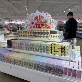 Miniso - Cosmetics & Beauty Supply Near Me - Plano, Texas