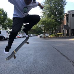 DREAM SKATERS - G