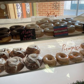 Ellijay Coffeehouse - Fantastic donuts! - Coffee & Tea Near Me - Ellijay, Georgia Ellijay Coffeehouse - Fantastic donuts! - Coffee & Tea Near Me - Ellijay, Georgia