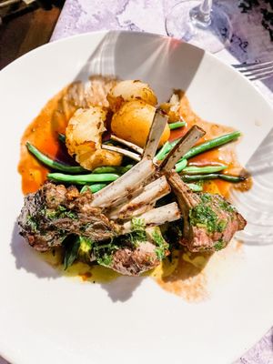 Bleu Restaurant by null