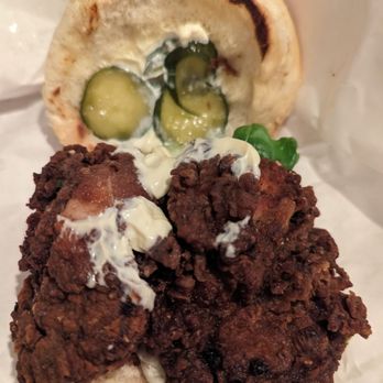 Rotisserie - Fried chicken sandwich - American Near Me - Amsterdam, New Hampshire Rotisserie - Fried chicken sandwich - American Near Me - Amsterdam, New Hampshire