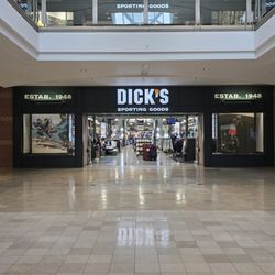 DICK'S Sporting Goods