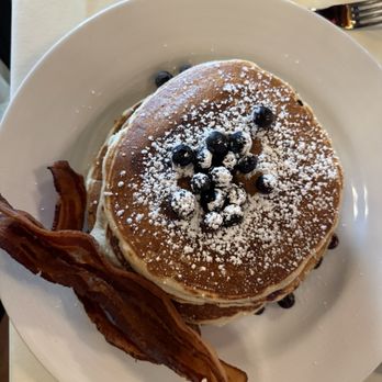 Soluna Restaurant - Blueberry pancakes - French Near Me - Naples, Florida Soluna Restaurant - Blueberry pancakes - French Near Me - Naples, Florida