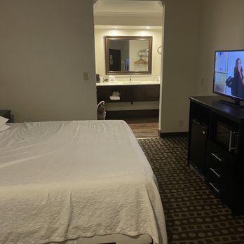Travelodge by Wyndham - Hotels Near Me - Commerce, California Travelodge by Wyndham - Hotels Near Me - Commerce, California