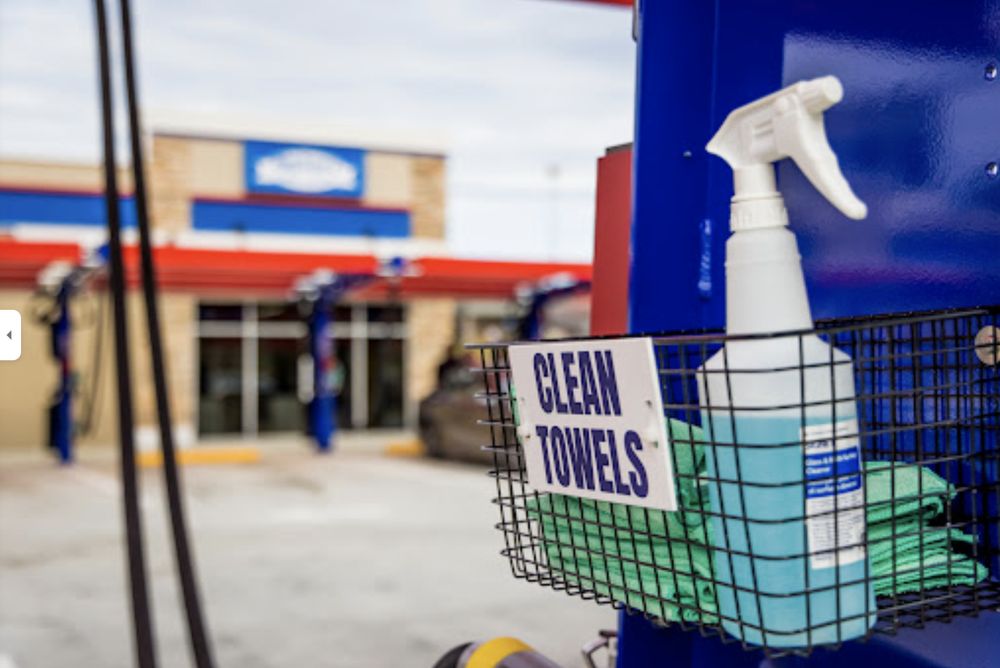 Big Dan's Car Wash, Rome Roadtrippers