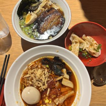 Strings Ramen - Aurora - Tonkotsu Ramen Hell Ramen Chicken Sui Gyoza - Ramen Near Me - Aurora, Illinois Strings Ramen - Aurora - Tonkotsu Ramen Hell Ramen Chicken Sui Gyoza - Ramen Near Me - Aurora, Illinois